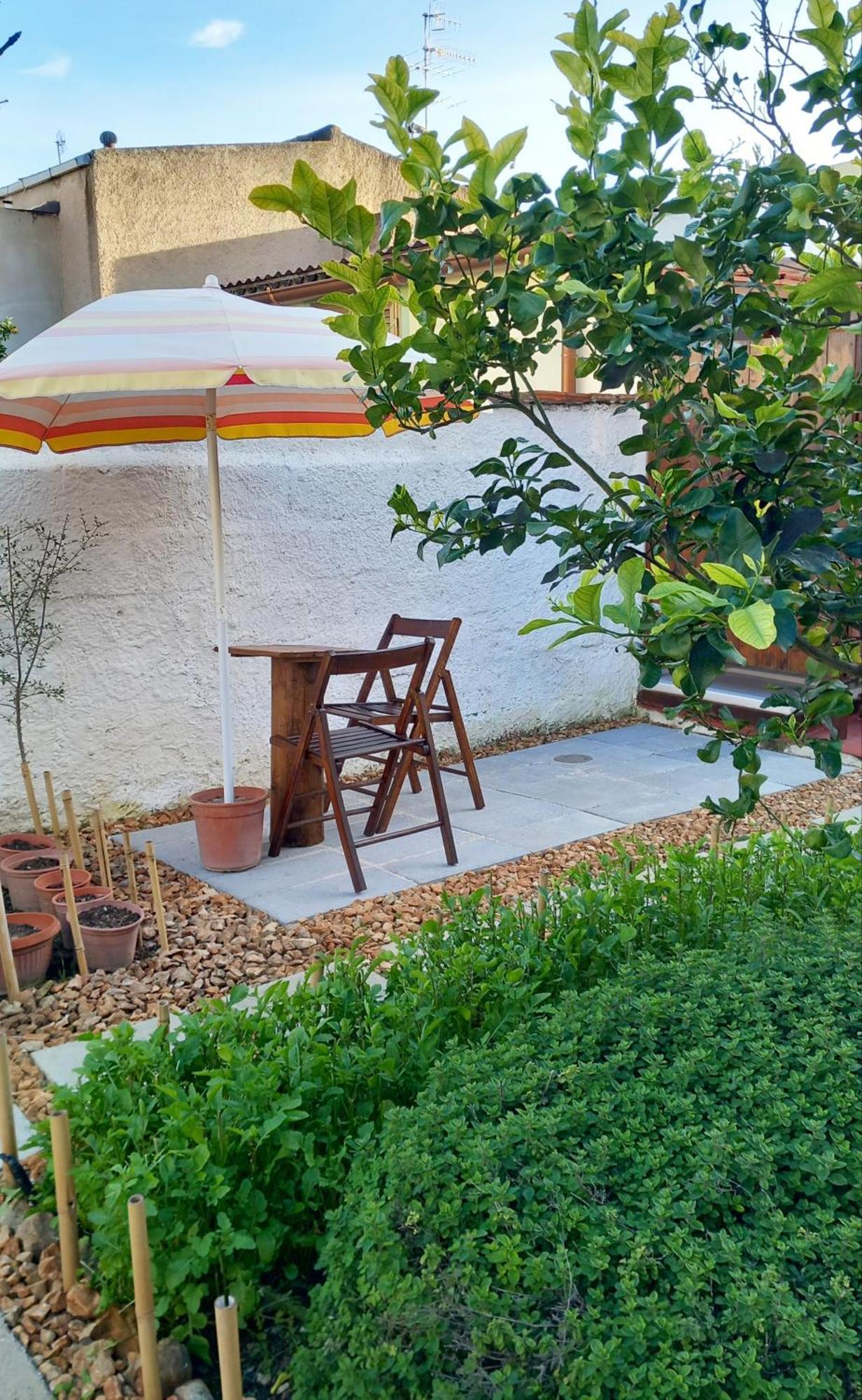 B&B Il Cortile Del Sole Olmedo Exterior photo